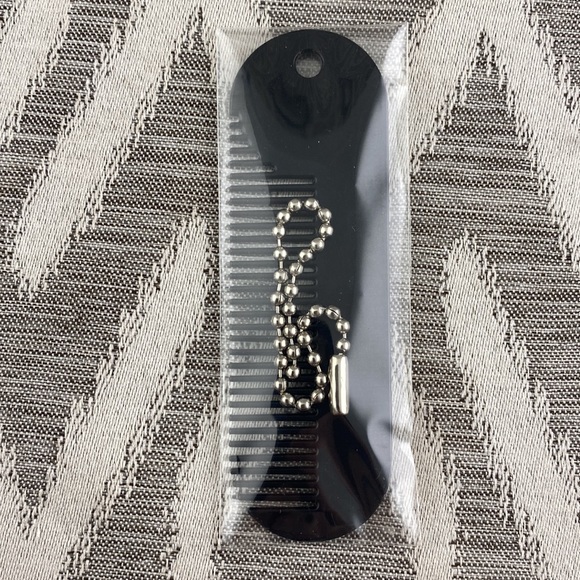 Keychain Hair Comb NWT - Picture 2 of 2